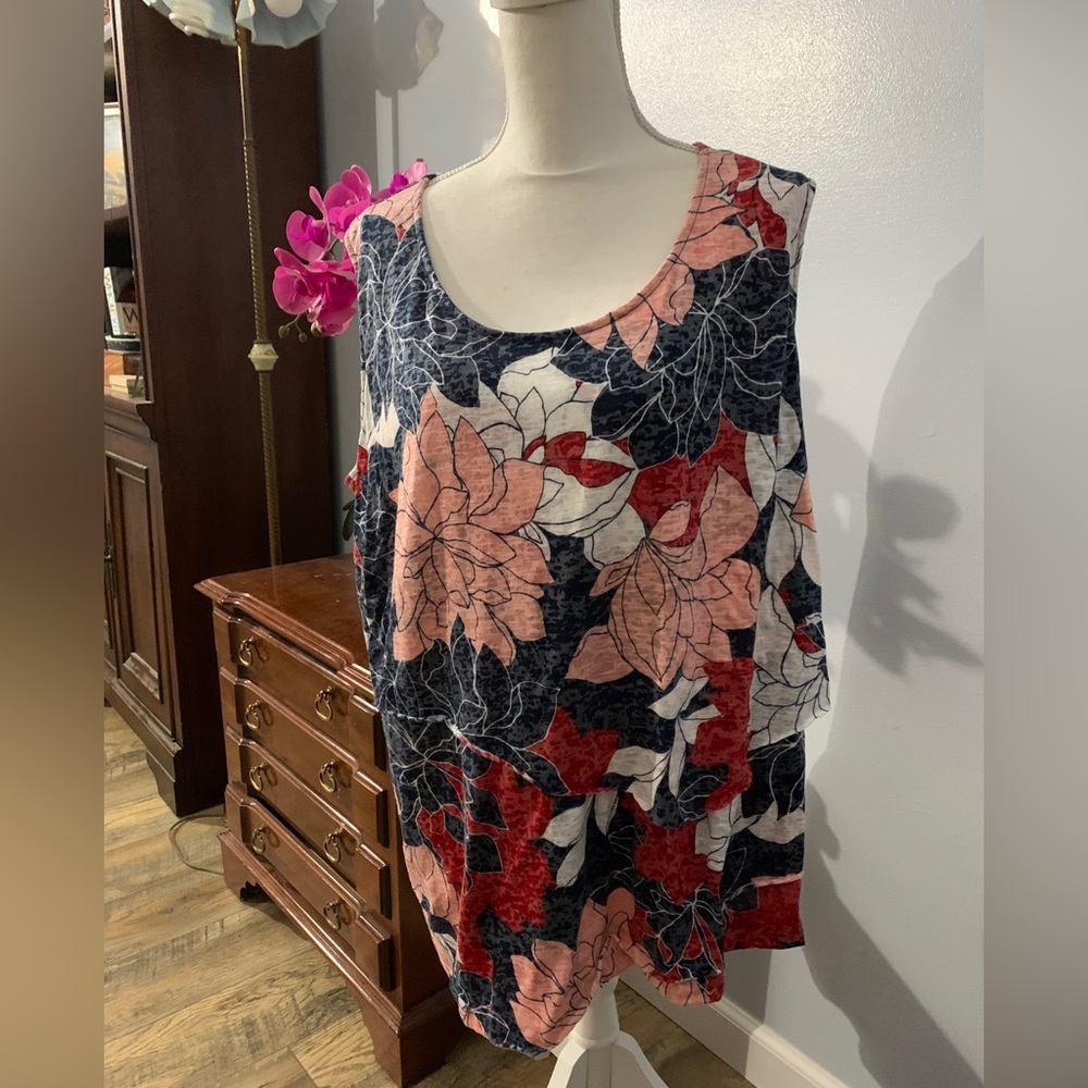 Catherine’s Sleeveless Blouse